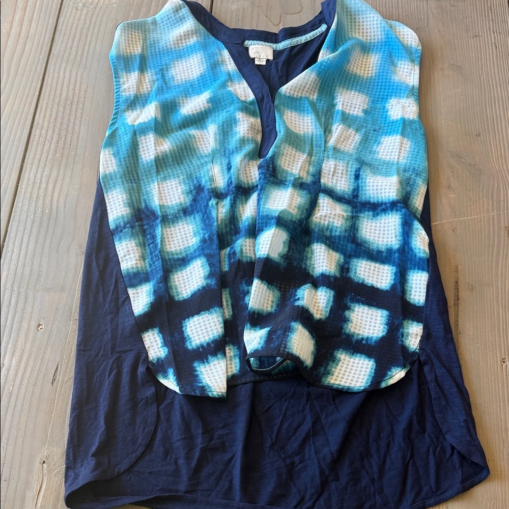 Chic Blue Checkered Women's Tank Top